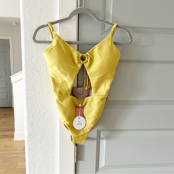 NWT Pilyq Gold Coast Maisie Ring One Piece Swimsuit - Picture 2 of 6